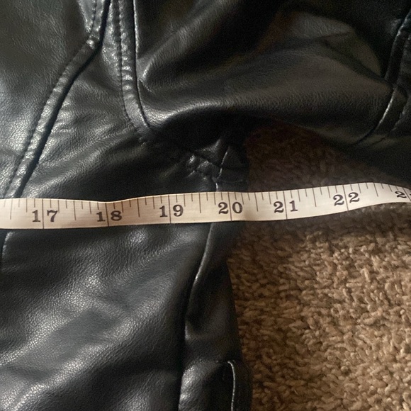 Zara | Cropped Studded Faux Leather Jacket - Picture 13 of 15